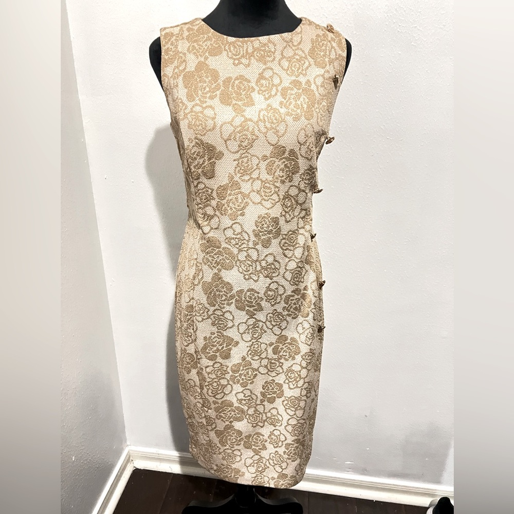 Gold dress Knee-Length elegant Dress